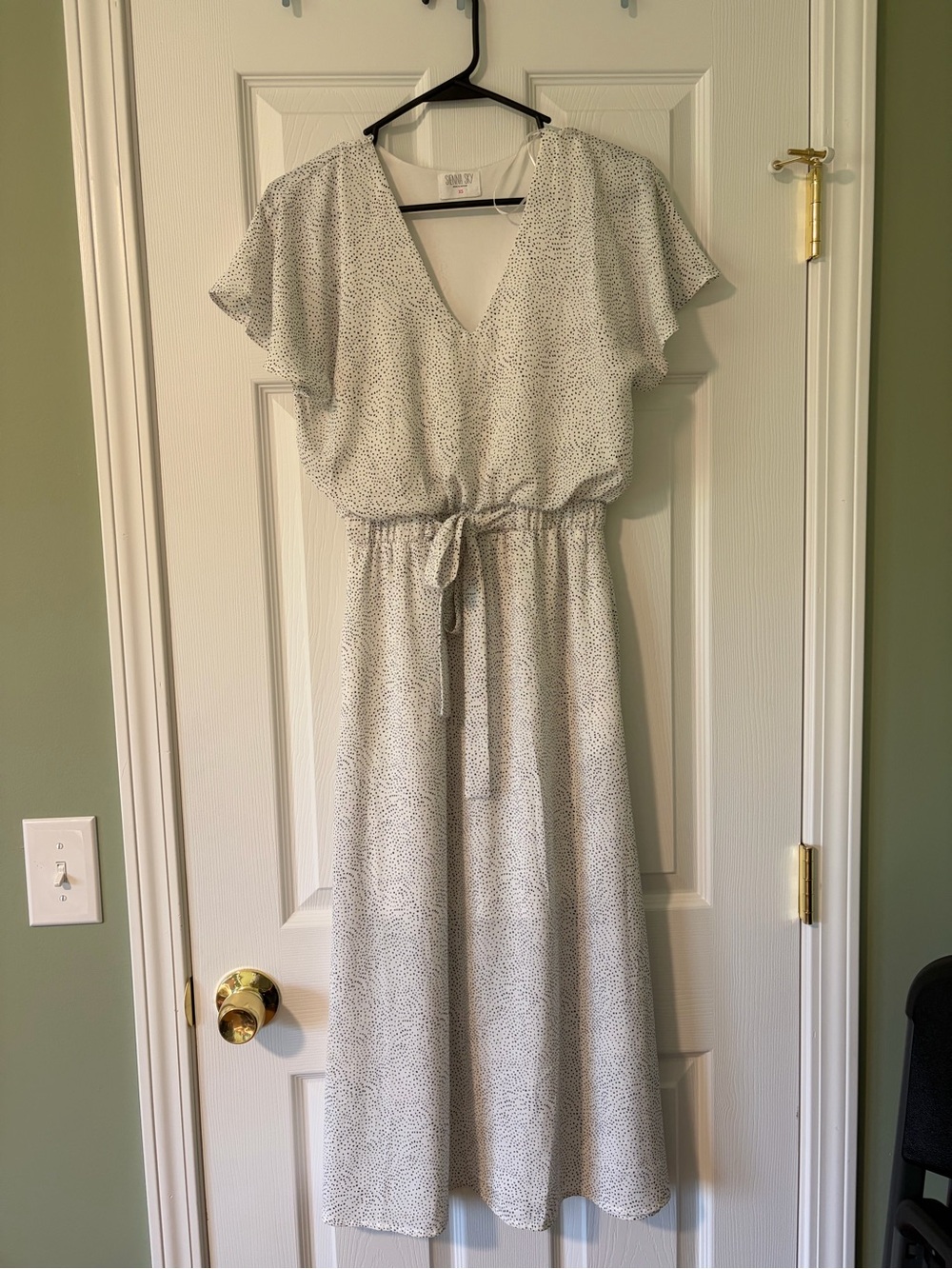 Sienna Sky White and Black Speckled V-Neck Maxi Dress